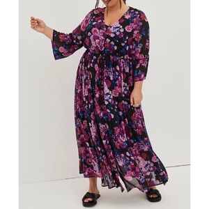 🆕 Black Floral Chiffon Button-up Maxi Dress 1 1X 14 16 NWT Torrid New!
